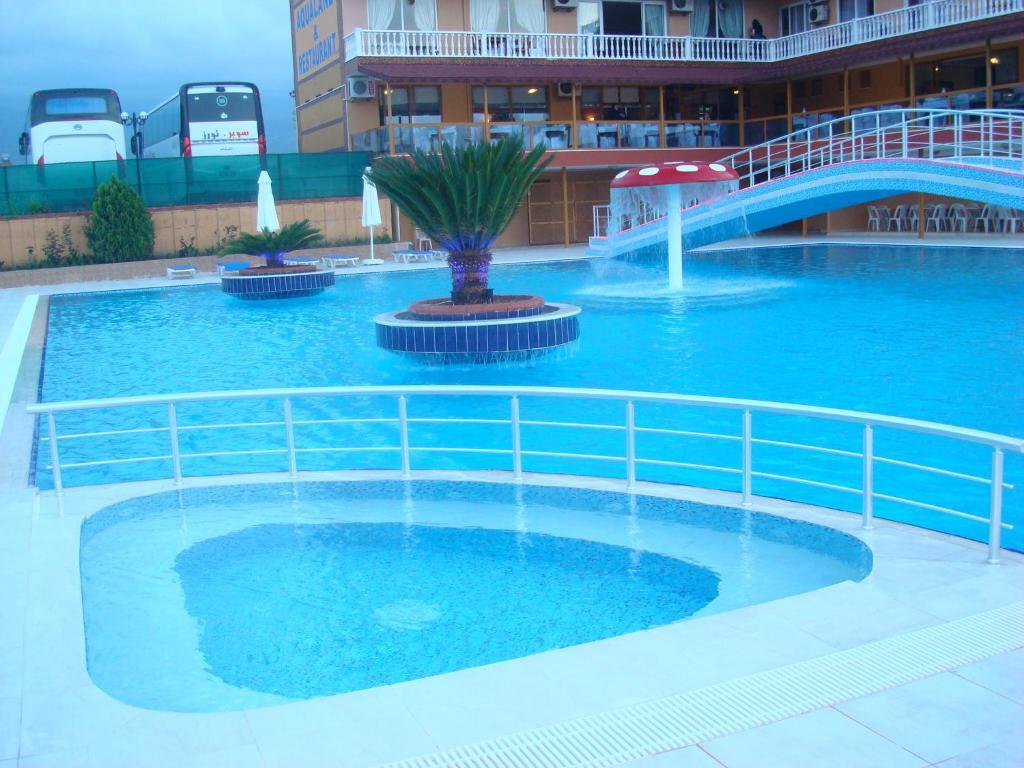 İskenderun Club Casmin Hotel מראה חיצוני תמונה